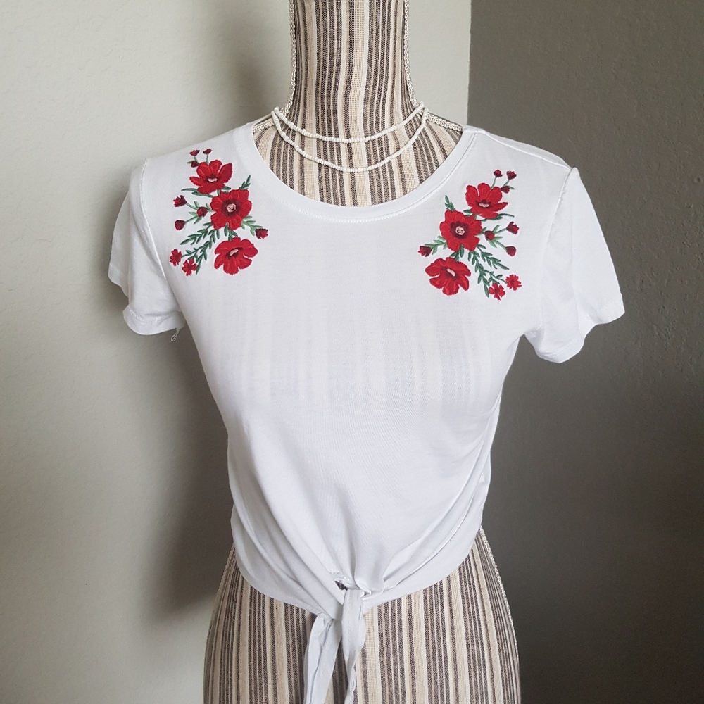 Floral spanish style embroidered tie crop  top